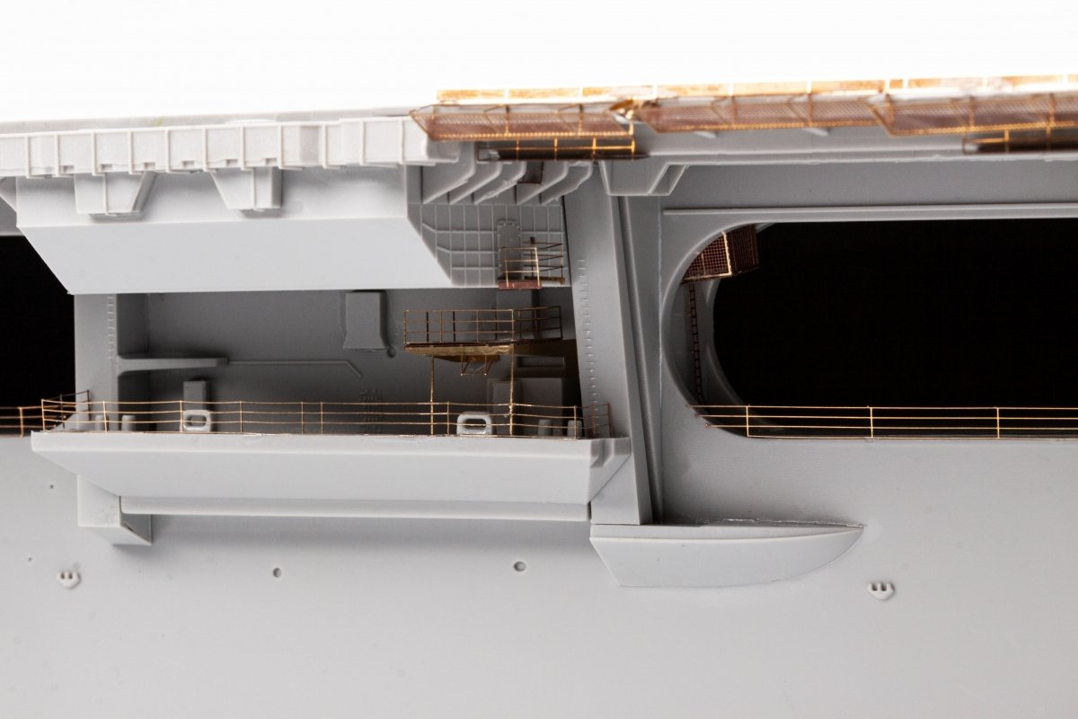 Eduard 53283 USS Constellation CV-64 part 3 - railings &amp;amp; safety nets TRUMPETER 1/350 – imagen 5