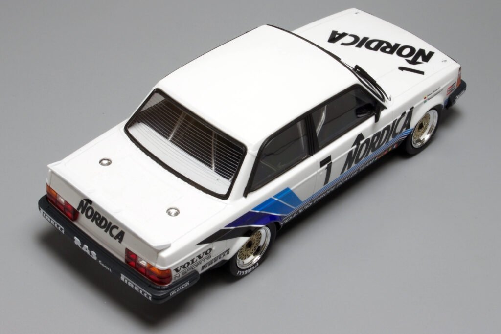 NuNu PN24013 Volvo 240 Turbo &amp;#39;86 ETCC Hockenheim Winner 1/24 – Bild 6