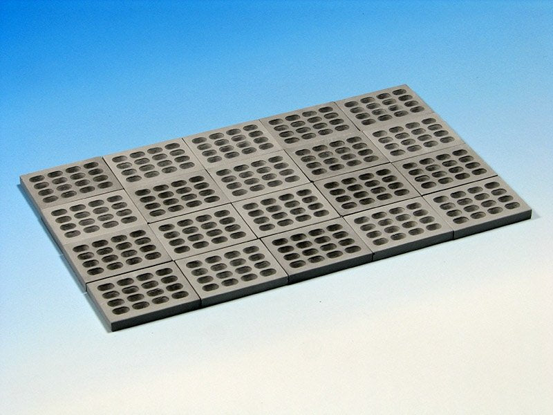 Eureka XXL E-018 Modern Concrete Road Panels (Perforated) 1/35 – Bild 6