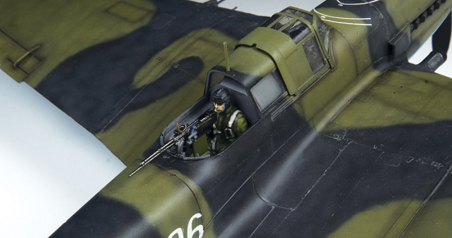 Zvezda 4826 Soviet two-seat attack aircraft IL-2 shturmovik (mod.1943) 1/48 – imagen 5