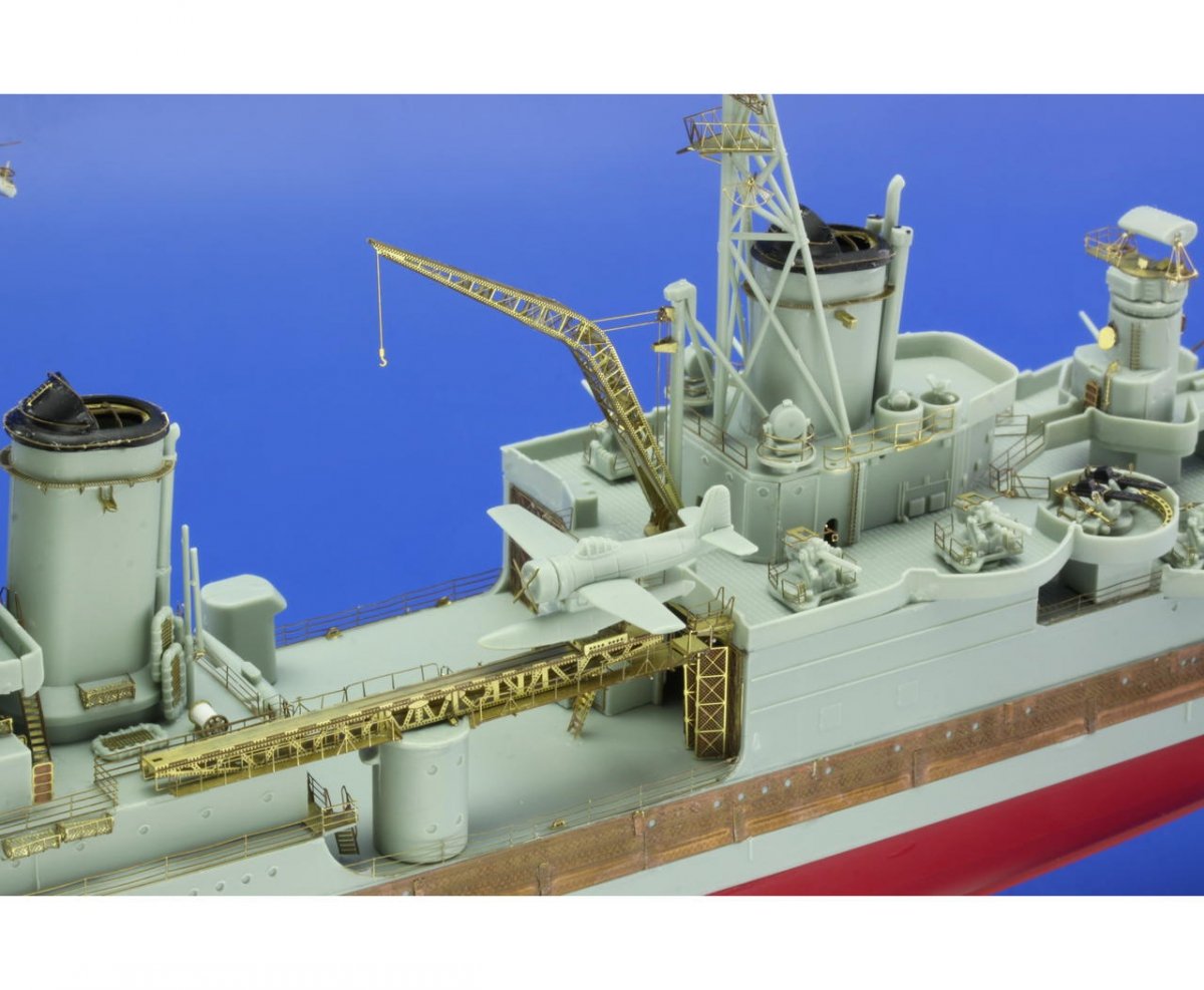 Eduard 53101 USS CA-35 Indianapolis ACADEMY 1/350 – image 8