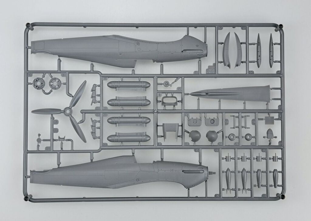 Arma Hobby 40009 Sea Hurricane Mk IIc 1/48 – Bild 8