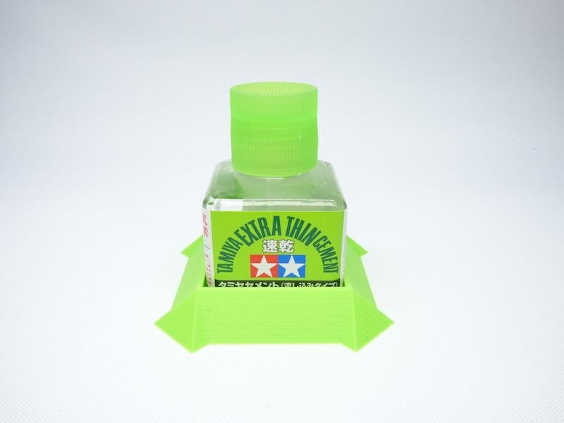 Ultimate Modelling UMP073 Ultimate Glue Bottle Holder (for Tamiya) Translucent Green – zdjęcie 2
