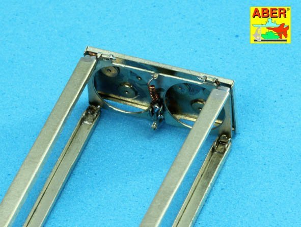 Aber 16075B Pz.Kpfw. IV, Ausf.H Vol.16B - Ammo stowage rack type B for long rounds 1/16 – Bild 12