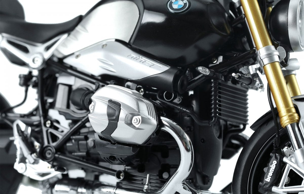 Meng Model MT-003S BMW R nineT (Pre-colored Edition) 1/9 – image 7