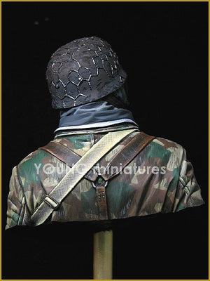 Young Miniatures YM1828 German Fallschirmjager Ardennes 1944 1/10 – image 6