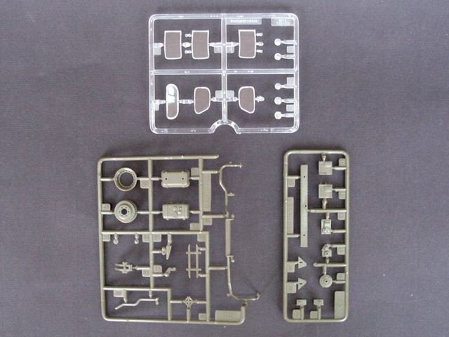 Camion militaire Trumpeter 01001 ZIL-157 6x6 (1/35) – image 7