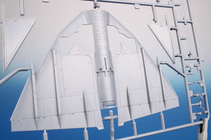 Special Hobby 72497 AJ-37 Viggen &amp;#39;Show Must Go On&amp;#39; 1/72 – immagine 8