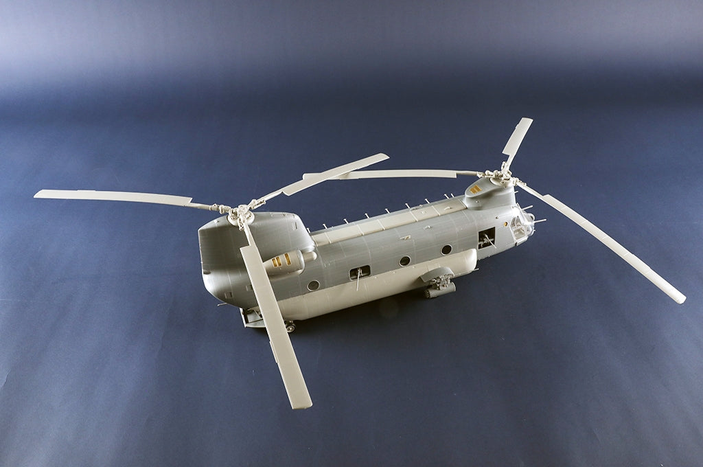 Trumpeter 05113 ACH-47A Armored Chinook 1/35 – Bild 14