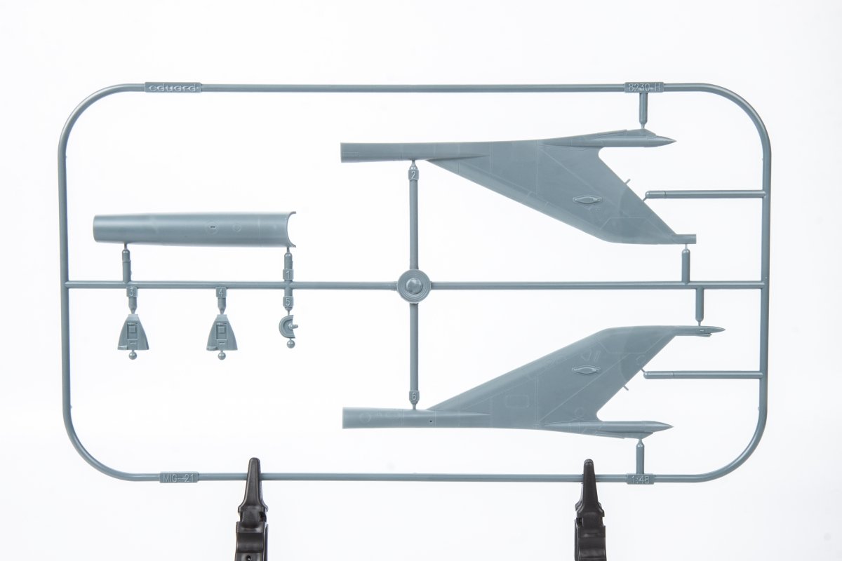 Eduard 84177 MiG-21MF 1/48 – imagen 15