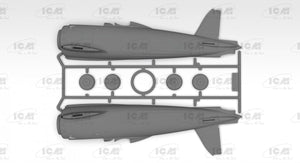 ICM 32021 CR. 42 LW, WWII German Luftwaffe Ground Attack Aircraft 1/32 – image 6