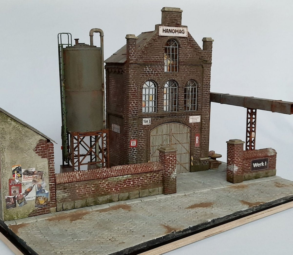 RT-Diorama 35286 Diorama-Base: &amp;quot;Factory Yard&amp;quot; 1/35 – imagen 9