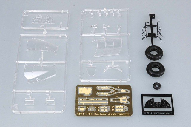 Trumpeter 02416 HURRICANE Mk.IIC/TROP 1/24 – Bild 5