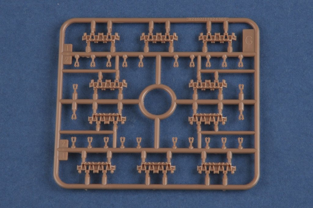 Hobby Boss 84534 German Pz.BeobWg V Ausf.A 1/35 – immagine 8