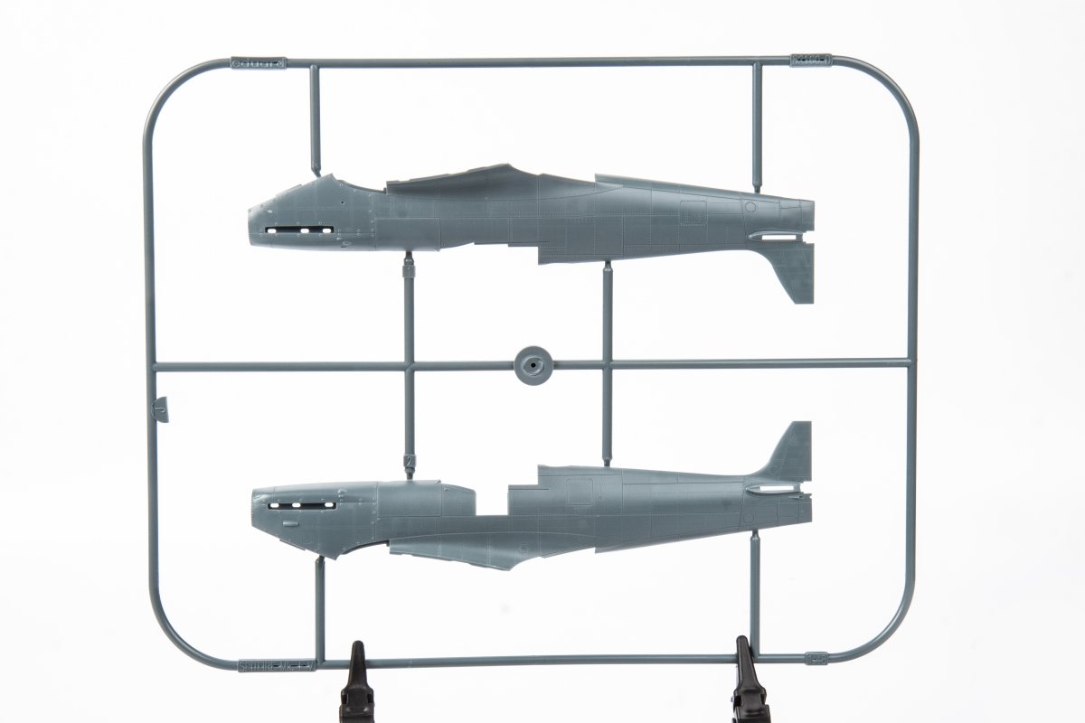 Eduard 82158 Spitfire Mk. Vc 1/48 – image 7