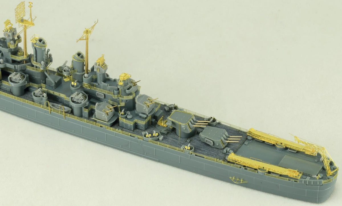 Vee Hobby E57015 USS WORCESTER CL-144 CRUISER - DELUXE EDITION 1/700 – image 11
