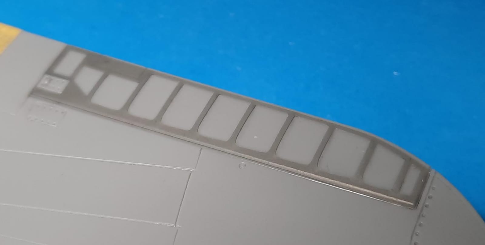 Omask 64013 1/48 P-40 Masks for Control Surfaces  (for Hasegawa) 1/48 – Bild 4